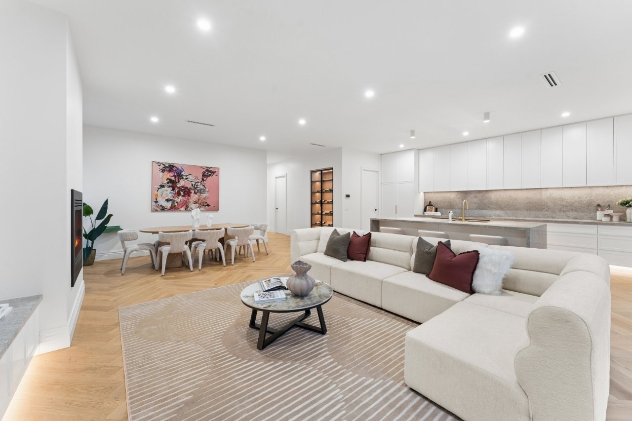 15 Meadowbank Avenue, Doncaster image 9