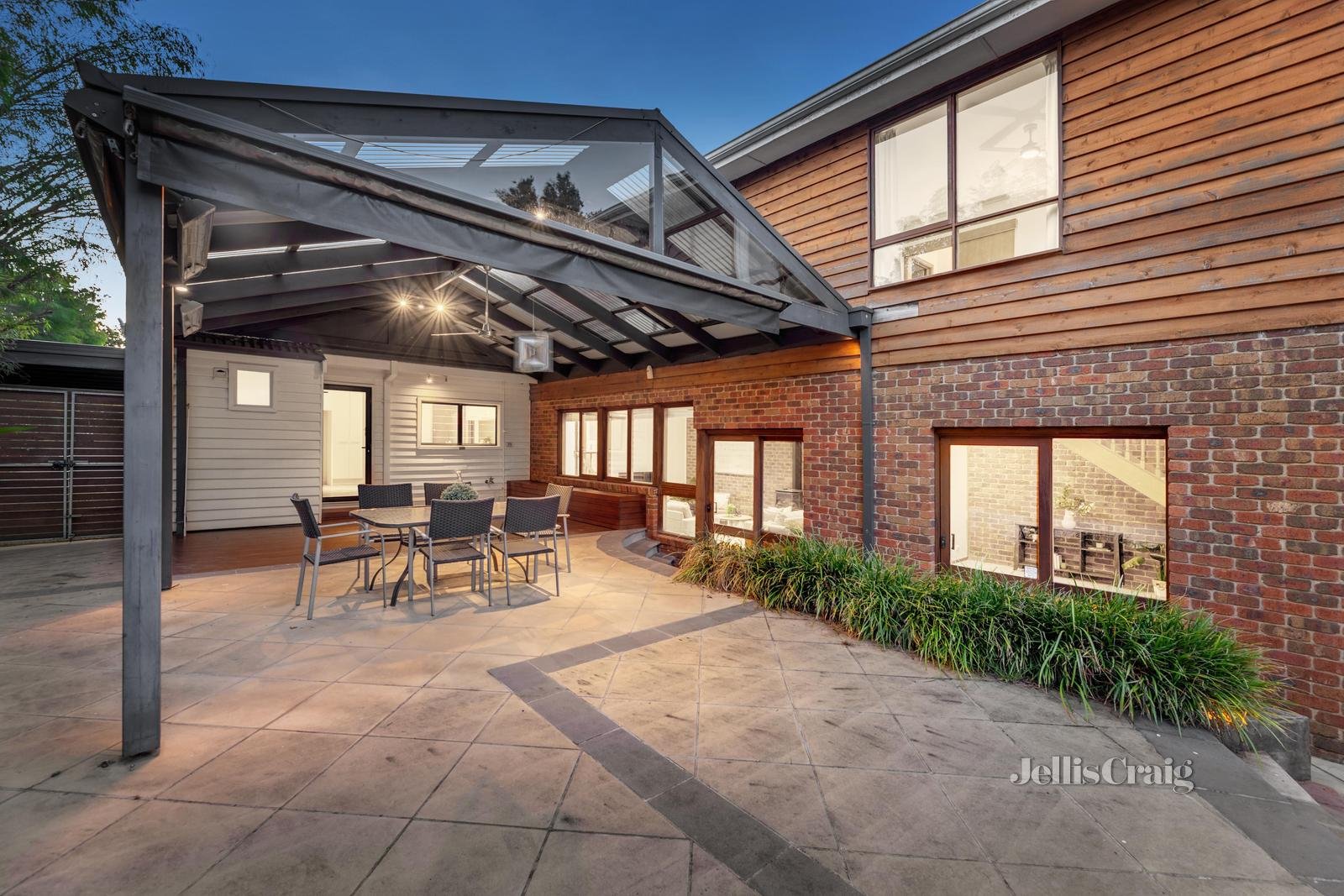 15 Milne Street, Mitcham image 11