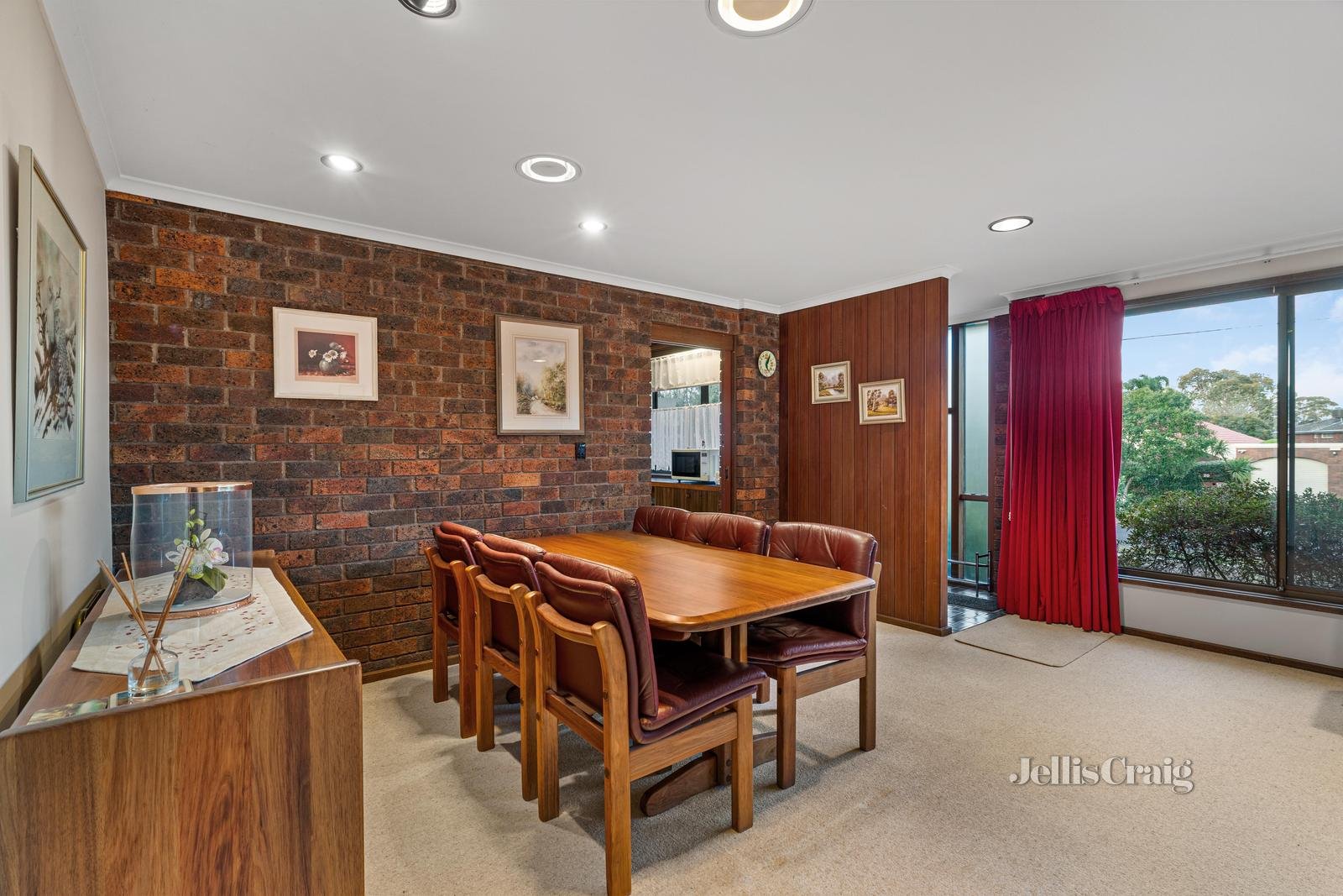 15 Mimosa Street, Glen Waverley image 3