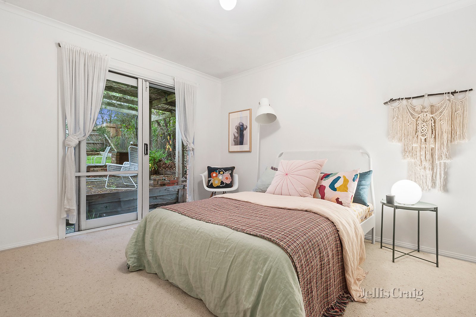 15 Mitchell Avenue, Warrandyte image 4