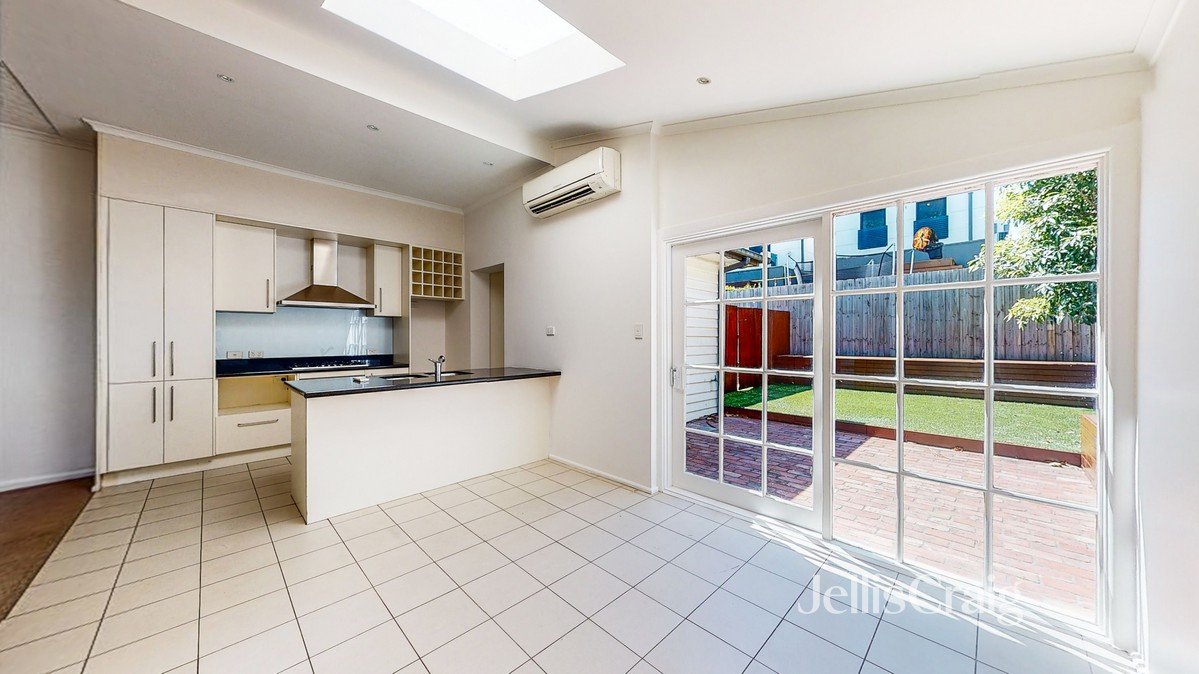 15 Moore St, Richmond image 6