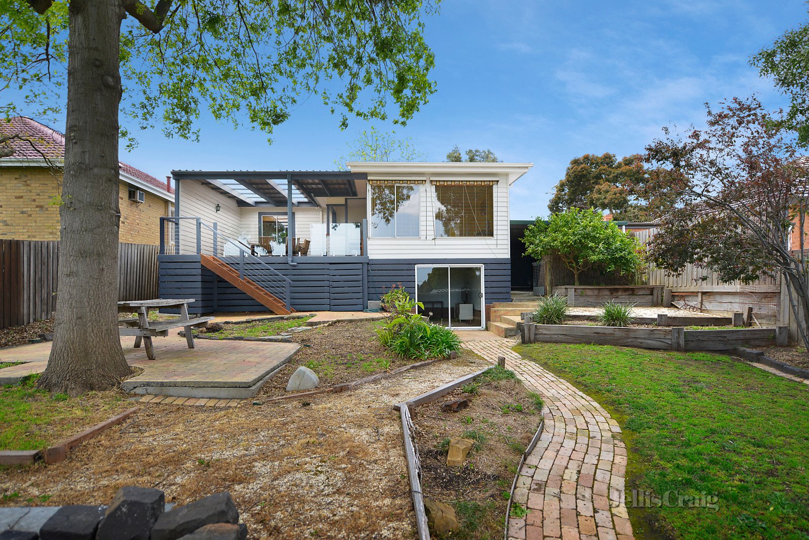 15 Moresby Avenue, Bulleen image 7