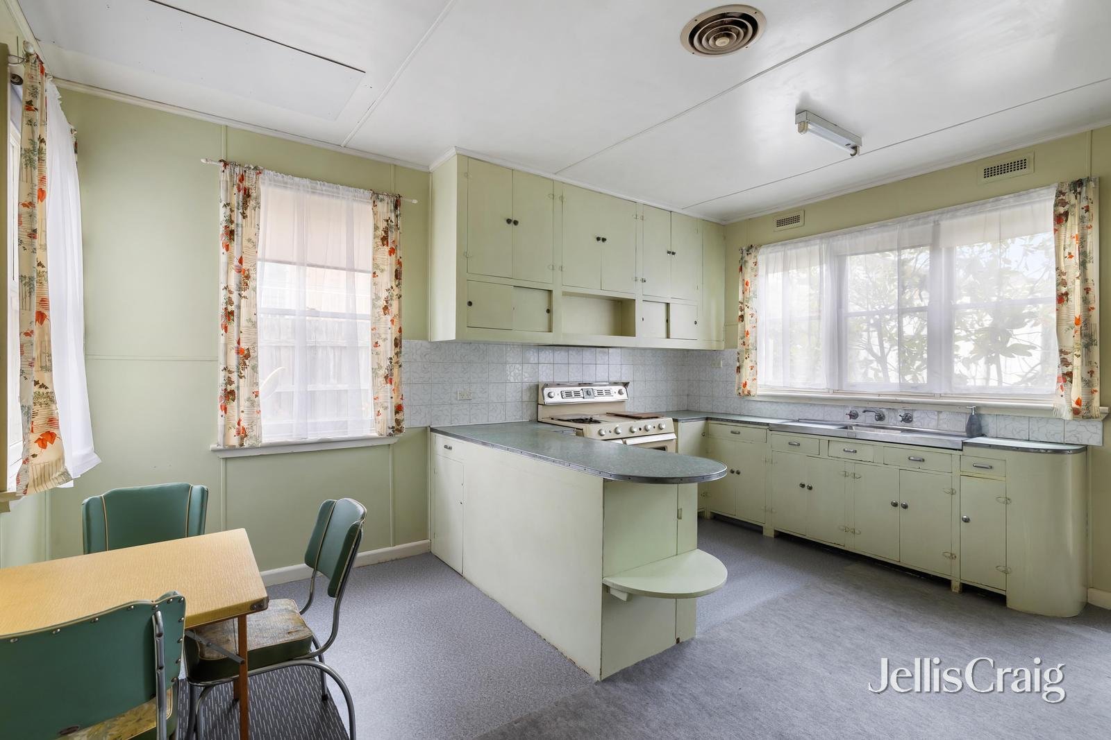 15 Myrniong Street, Glen&nbsp;Iris image 9