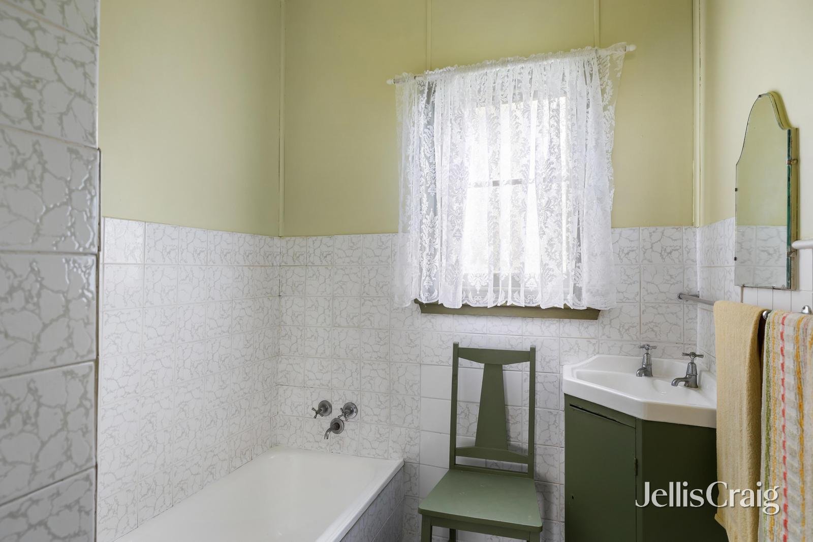 15 Myrniong Street, Glen&nbsp;Iris image 11