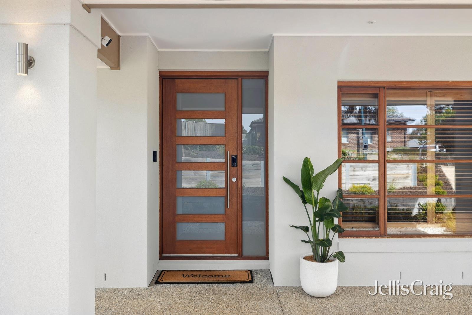 15 Nelson Court, Gisborne image 3