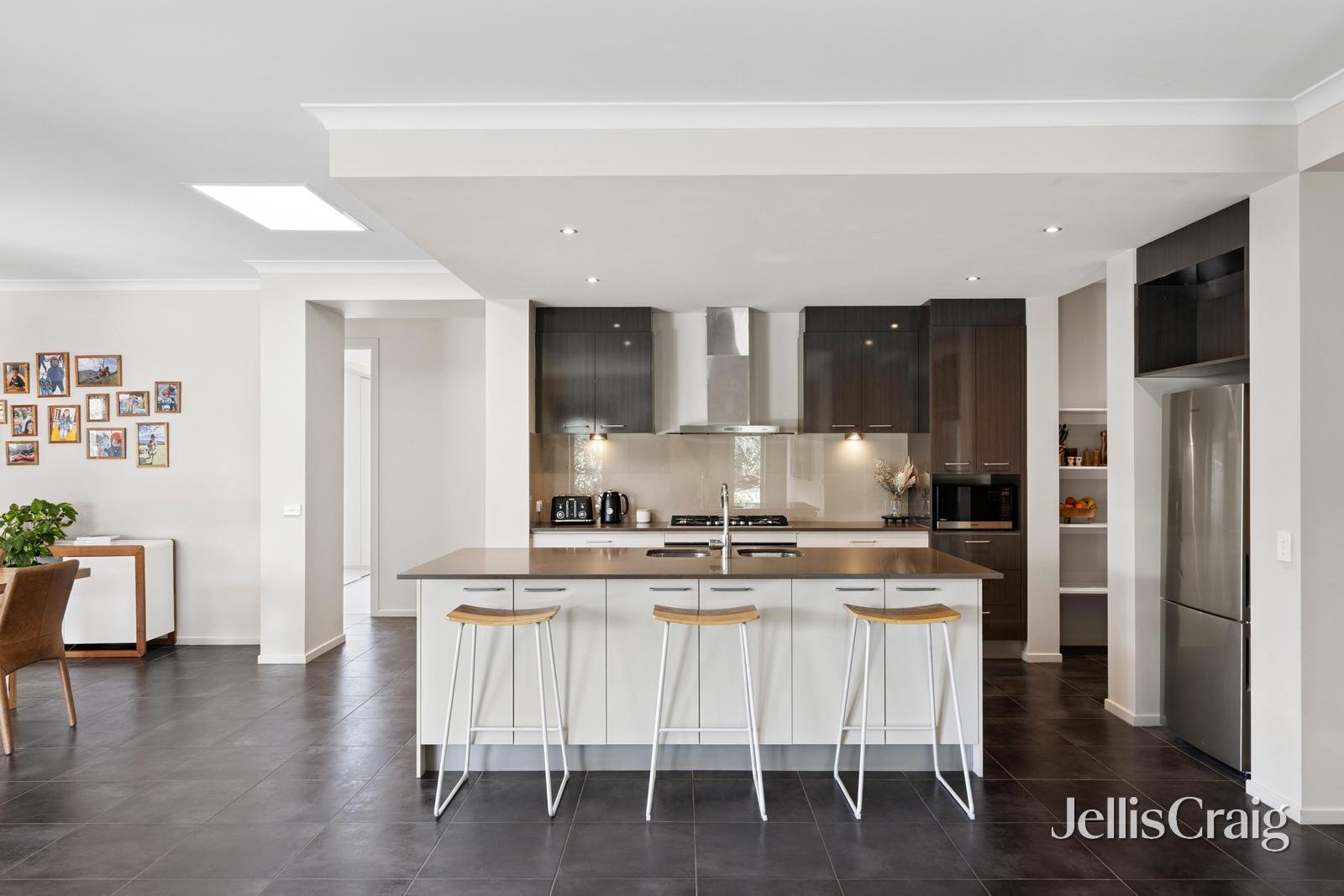 15 Nelson Court, Gisborne image 5