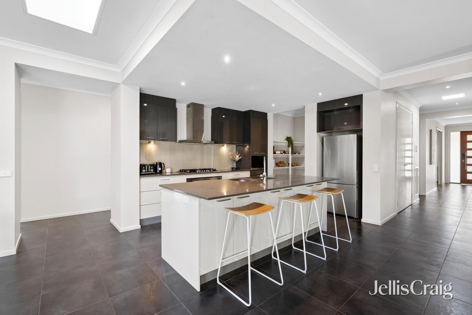 15 Nelson Court, Gisborne image 19