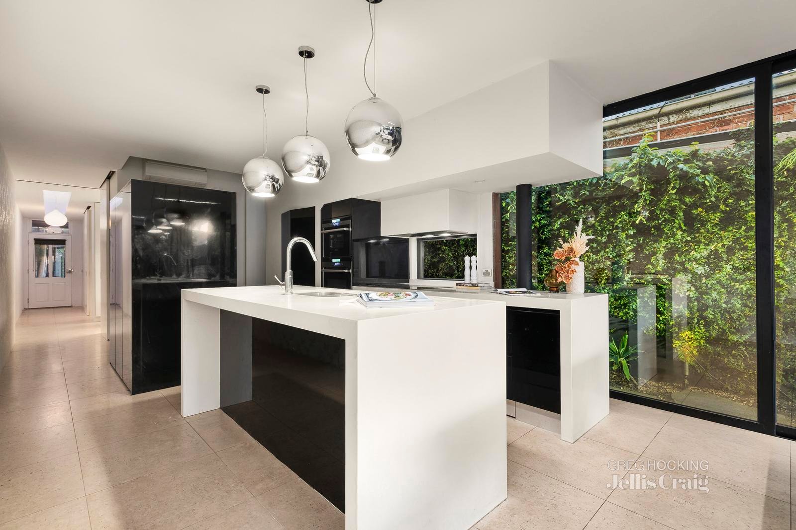15 Nimmo Street, Middle Park image 3