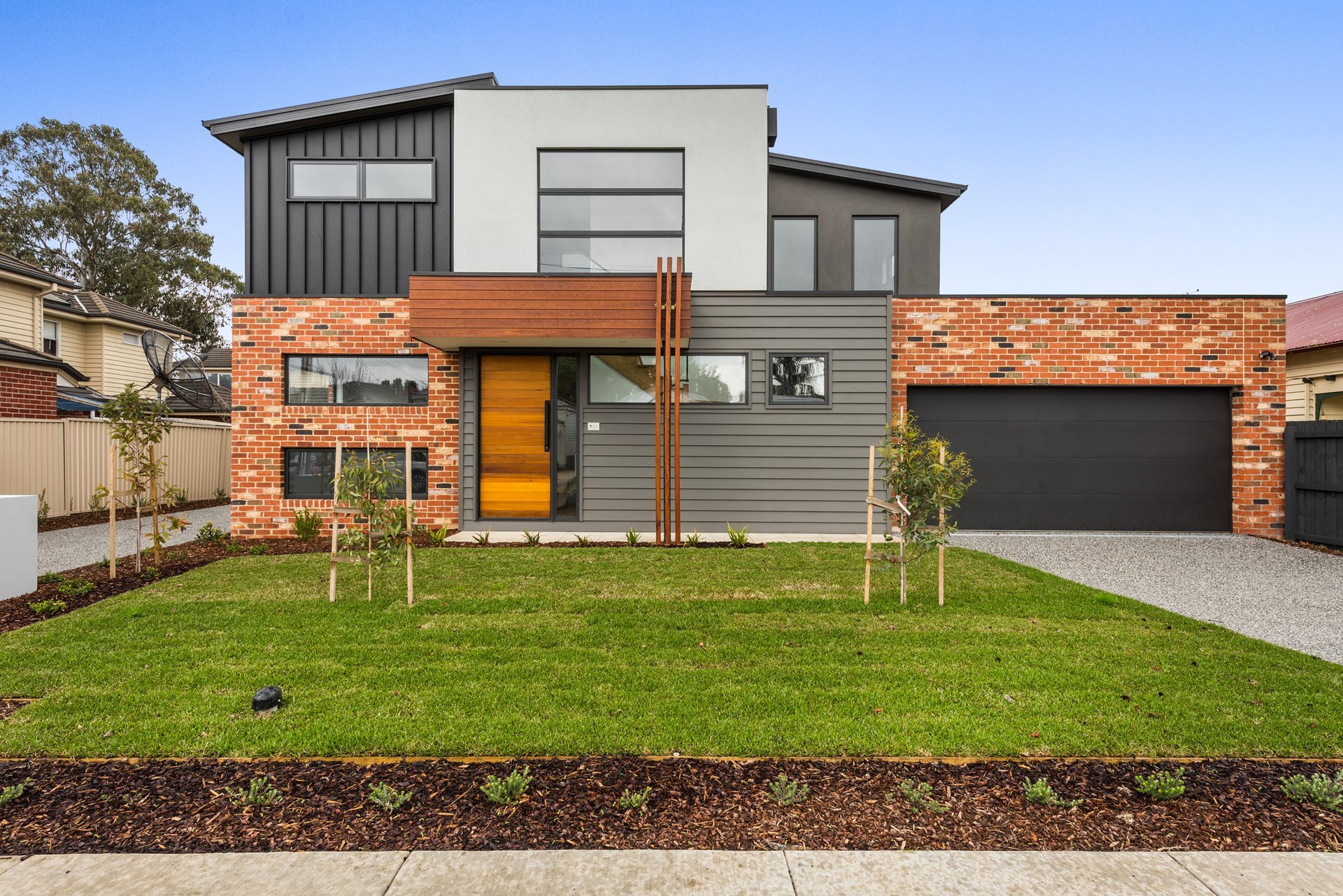 1/5 Normanby Street, Hughesdale image 1