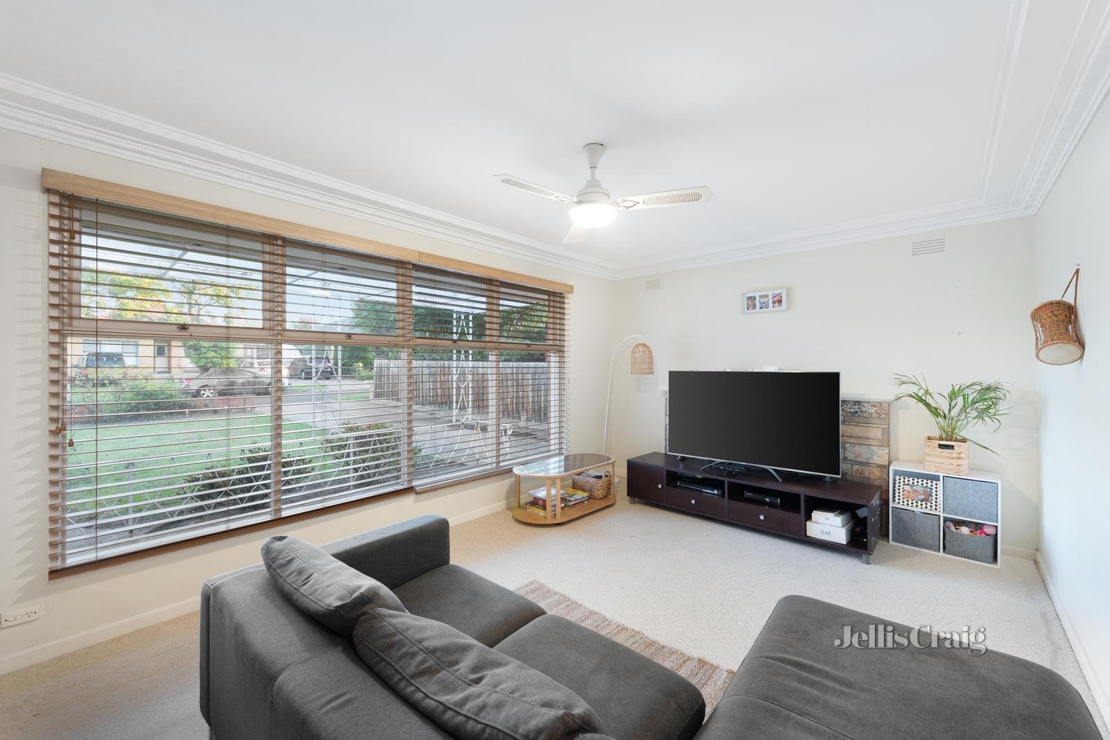 15 Northam Road, Bentleigh East image 2