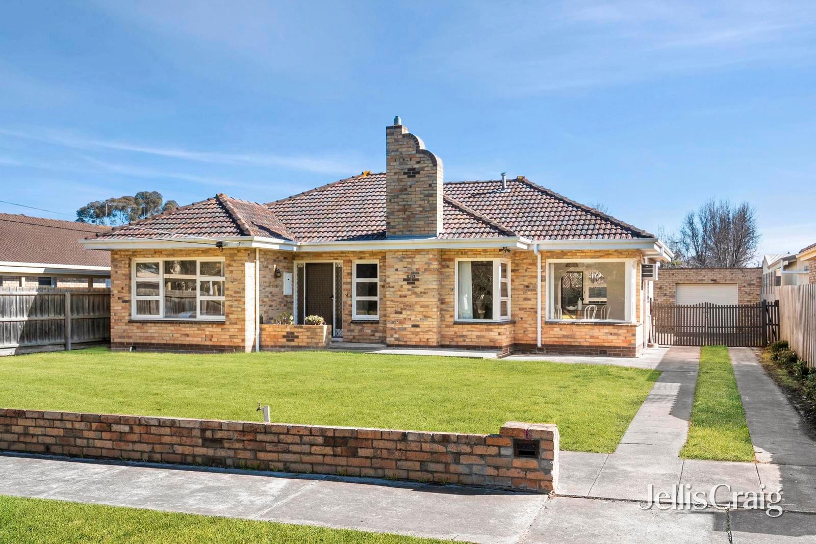 15 Norwood Street, Herne Hill image 1