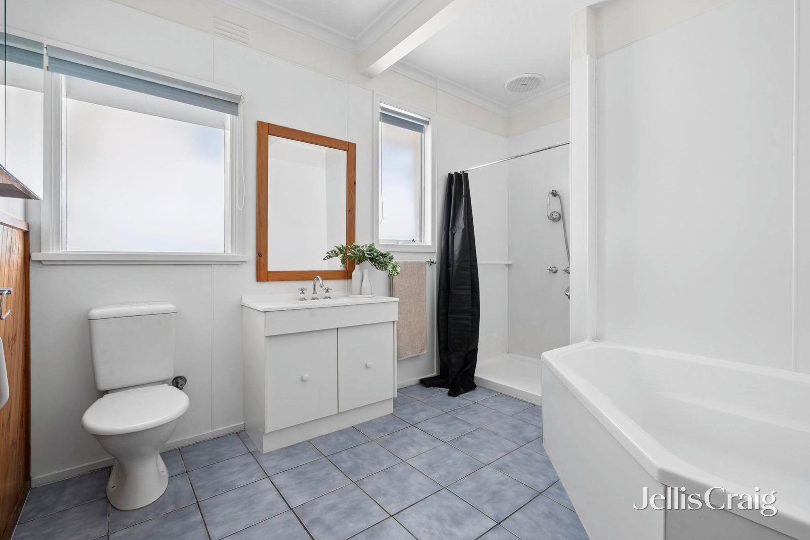 15 Norwood Street, Herne Hill image 10