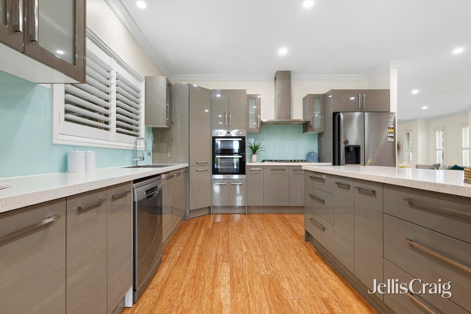15 Nottingham Street, Glen&nbsp;Waverley image 7