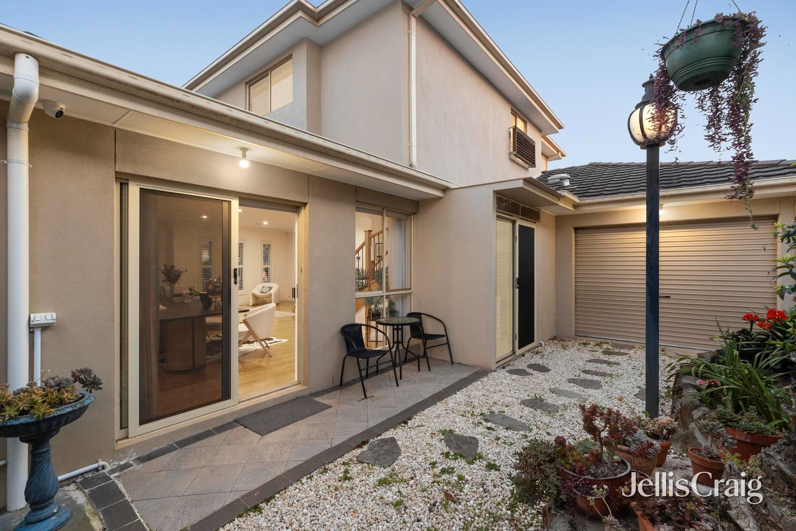 15 Nottingham Street, Glen&nbsp;Waverley image 16