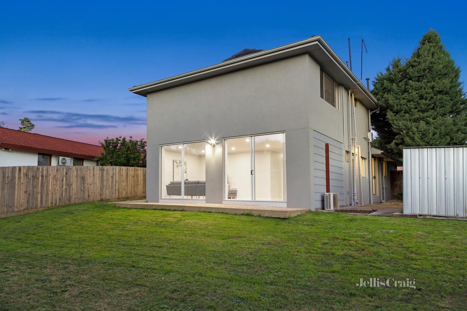 15 Octantis Street, Doncaster East image 8