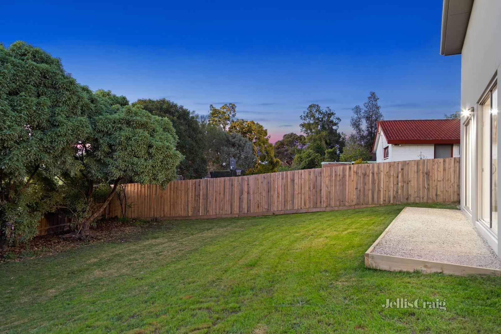 15 Octantis Street, Doncaster East image 11