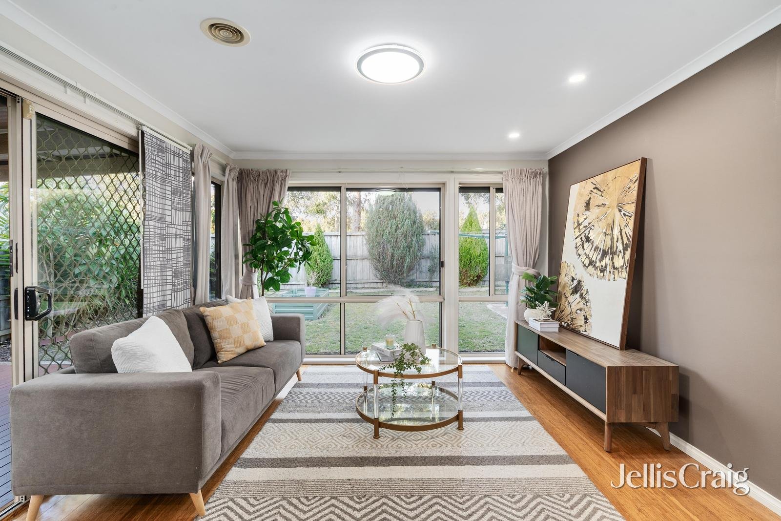 15 Oliver Court, Narre Warren South image 7