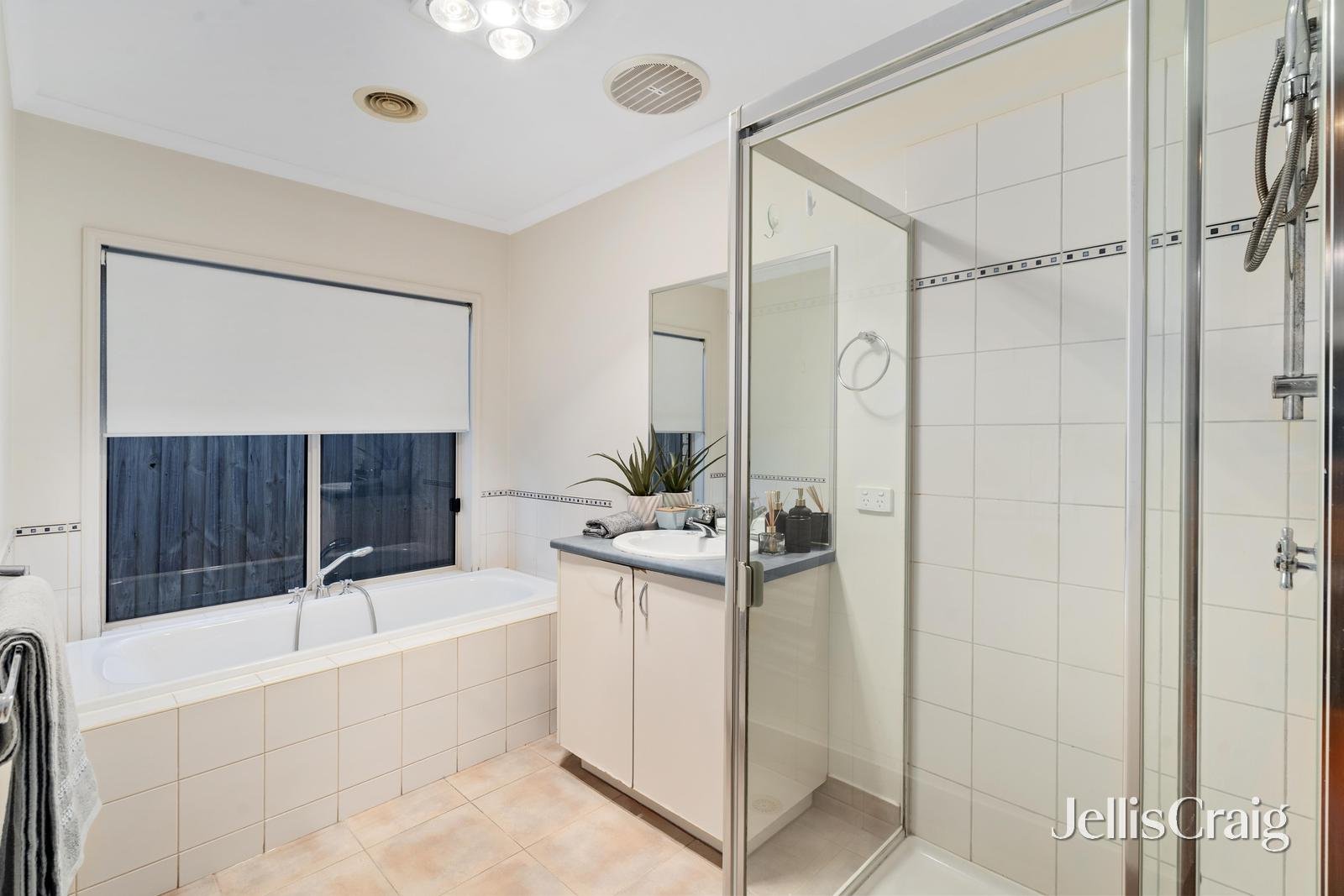 15 Oliver Court, Narre Warren South image 12