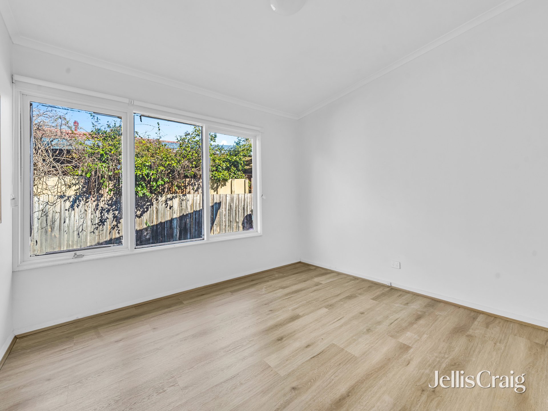 15 Olympic Avenue, Frankston image 5