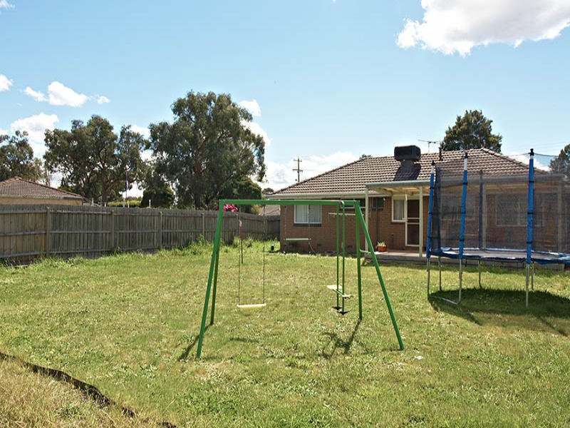 15 Orchard Street, Kilsyth image 3