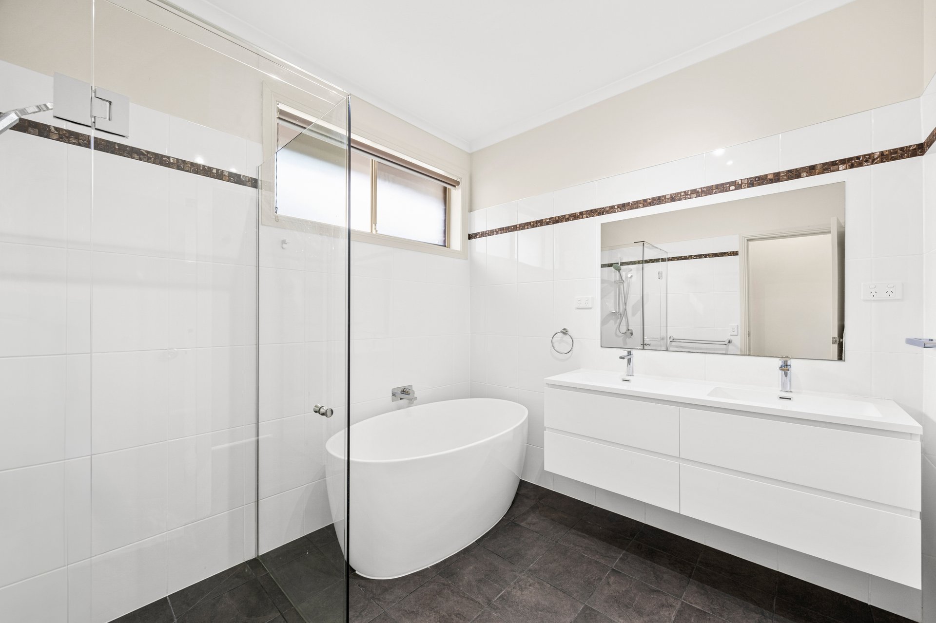 1/5 Orient Avenue, Mitcham image 3