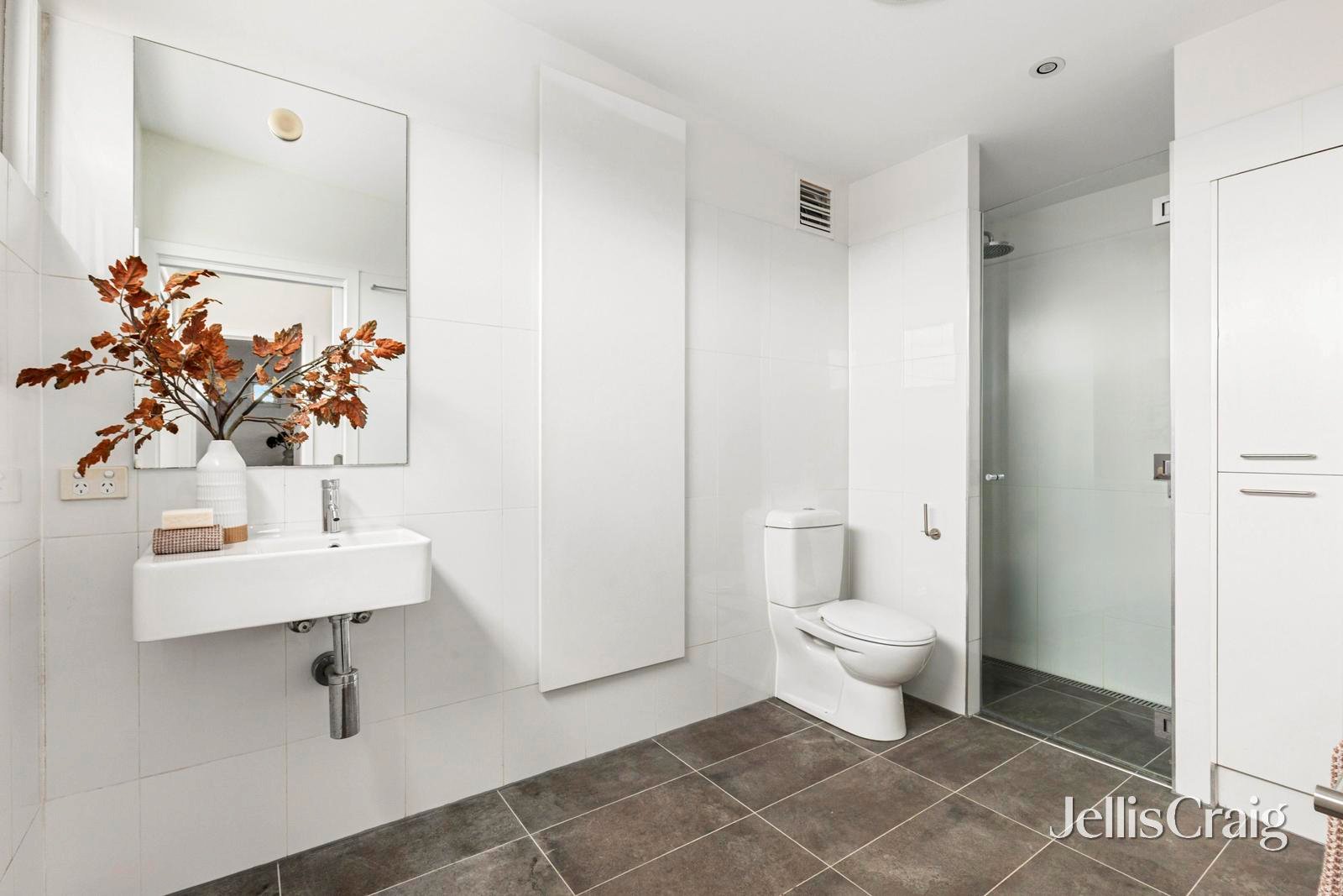 15 Ormond Road, Moonee&nbsp;Ponds image 9