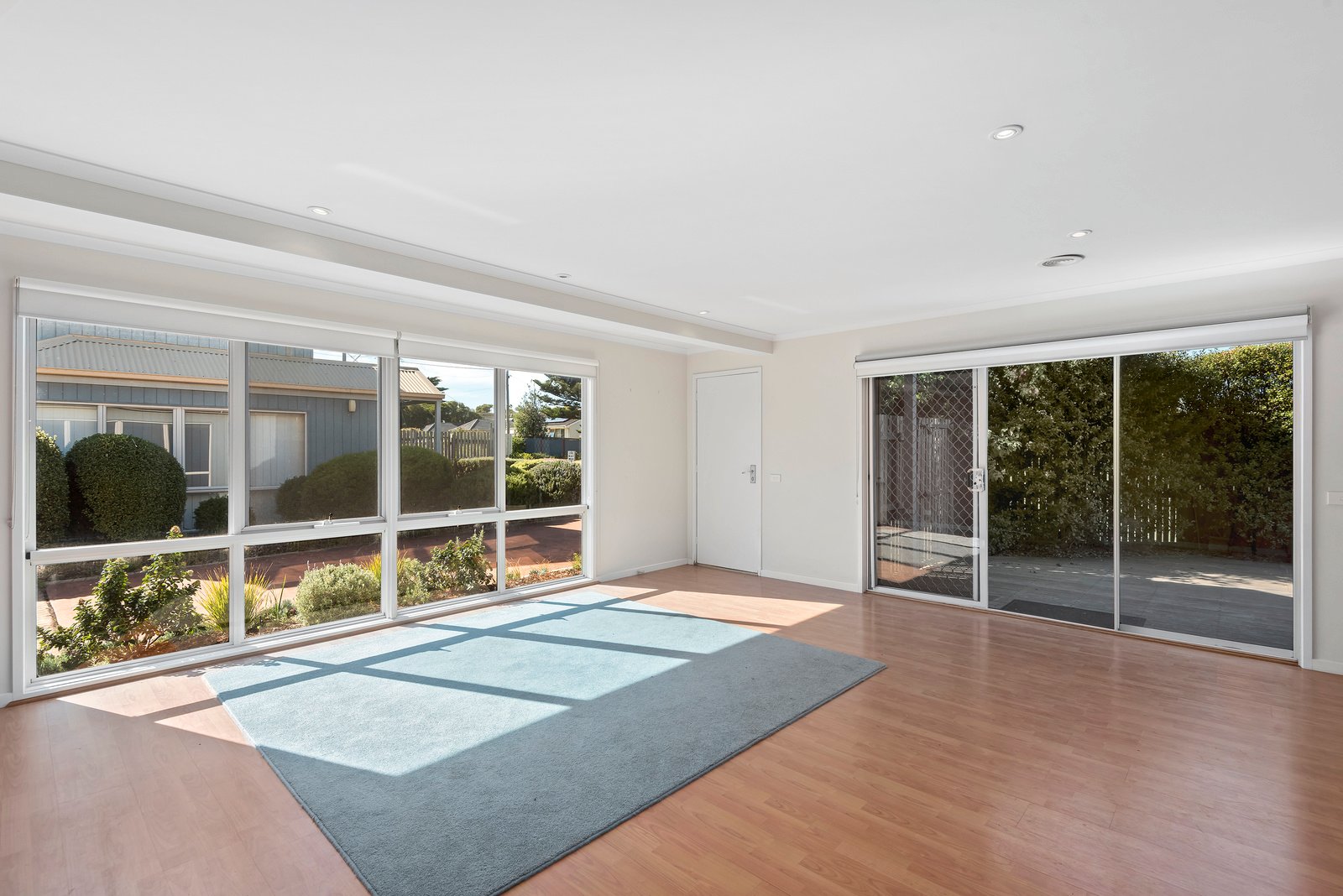 Property Gallery Thumbnail 3