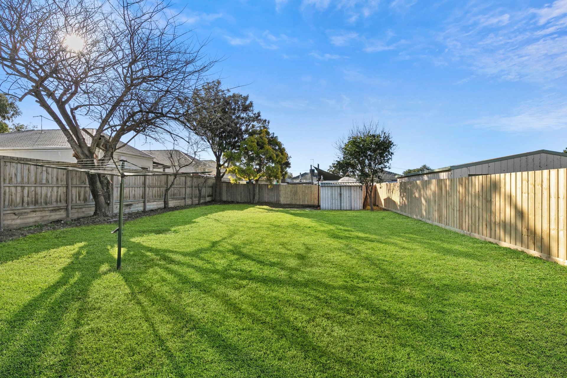 15 Oxford Street, Whittington image 11
