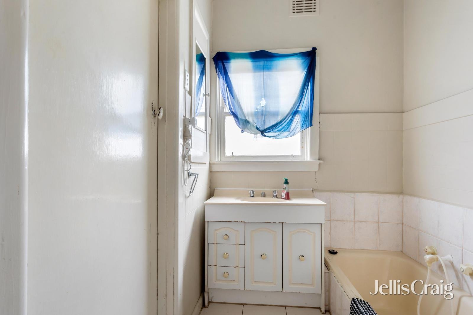 15 Paloma Street, Bentleigh&nbsp;East image 8