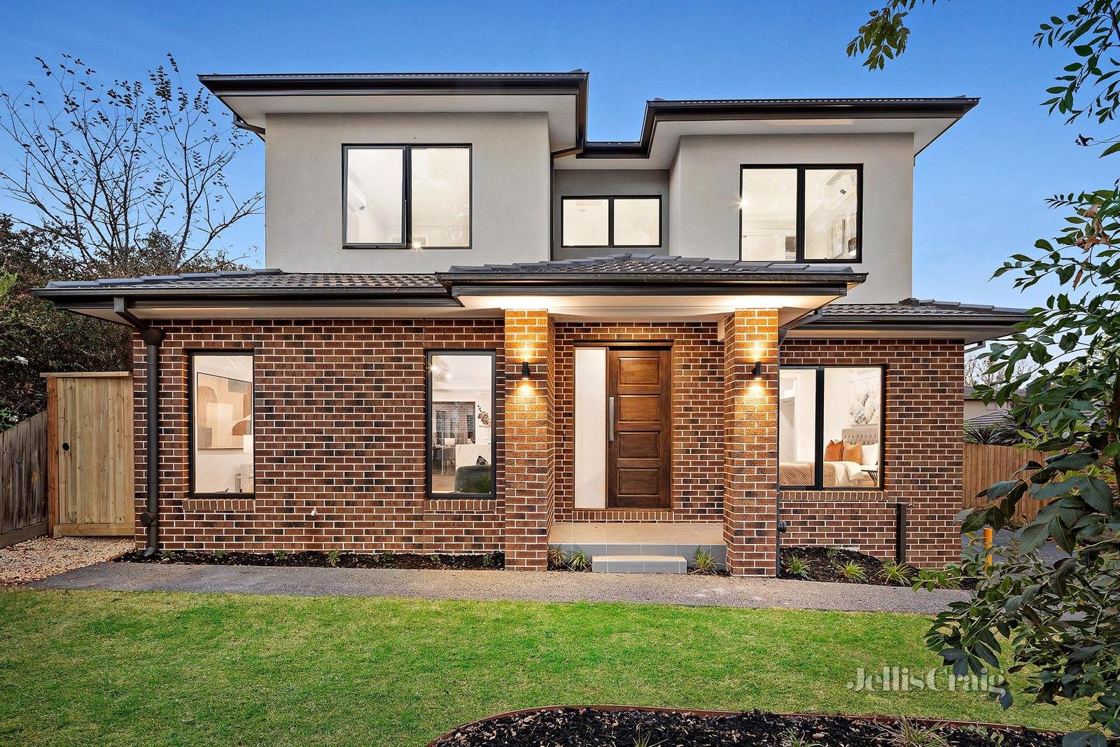 1/5 Pam Avenue, Balwyn North image 2