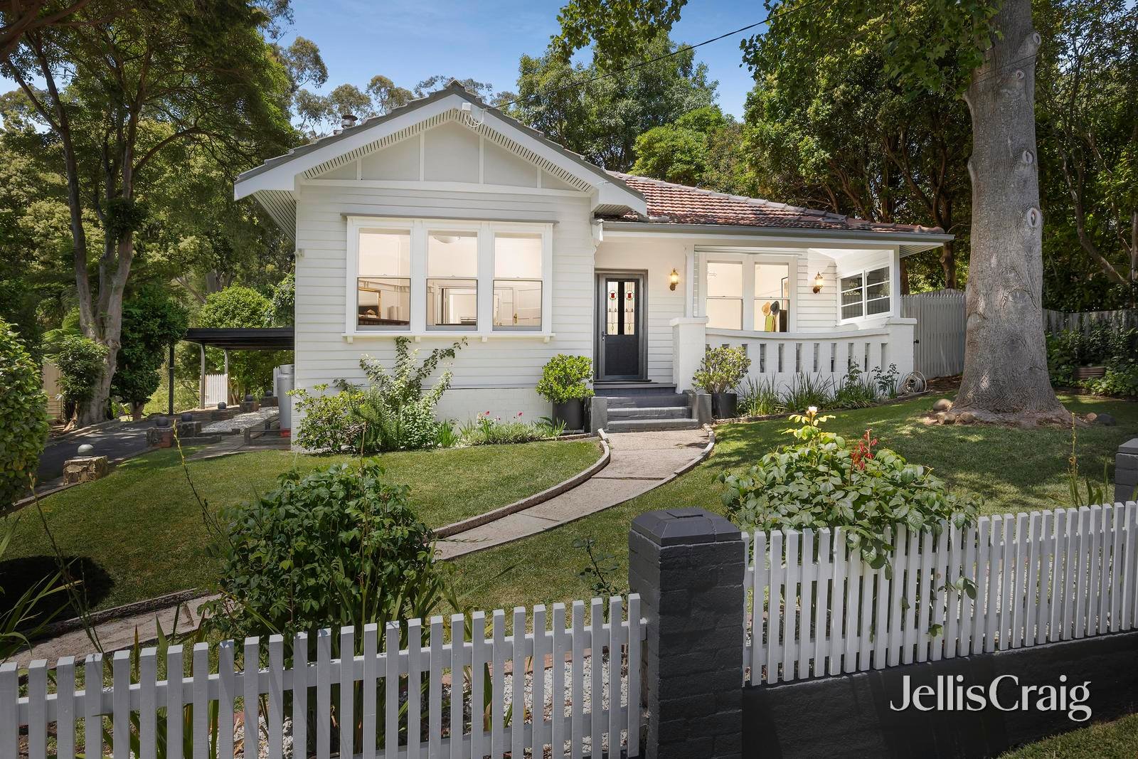 15 Park Road, Warburton image 1