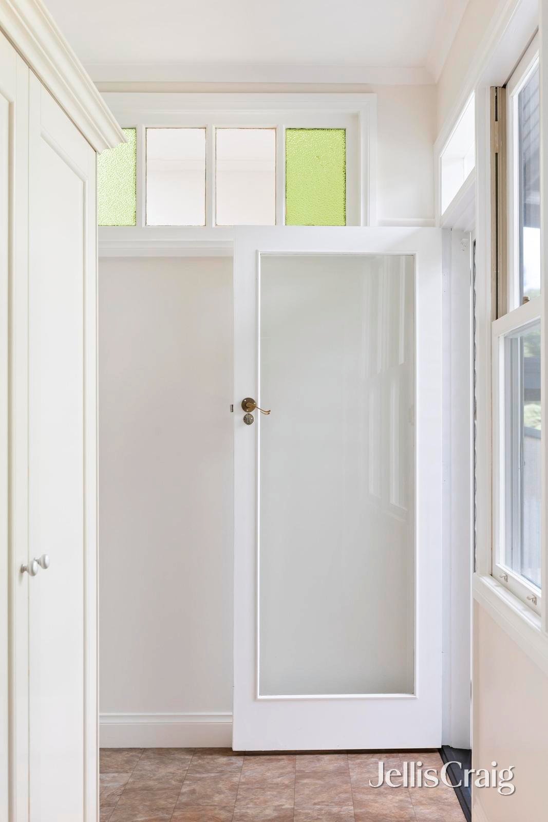 15 Park Road, Warburton image 18