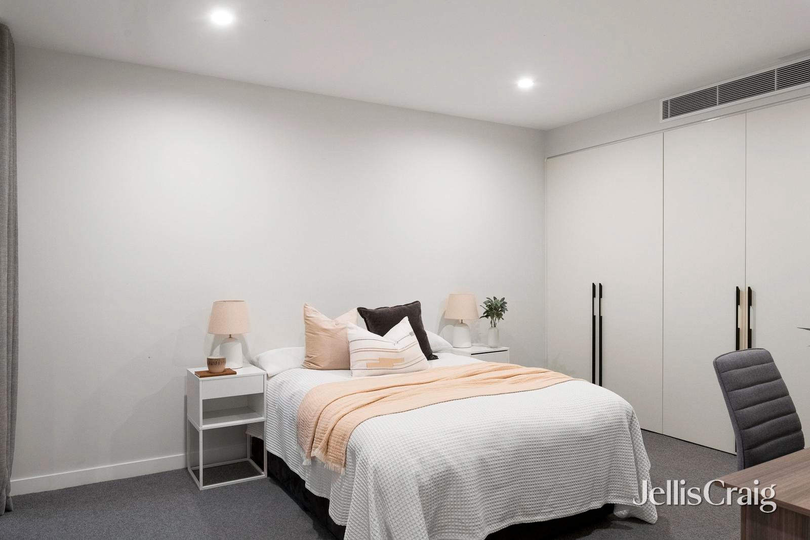 15 Parker Street, Richmond image 11