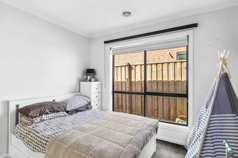 15 Parkes Avenue, Charlemont image 10