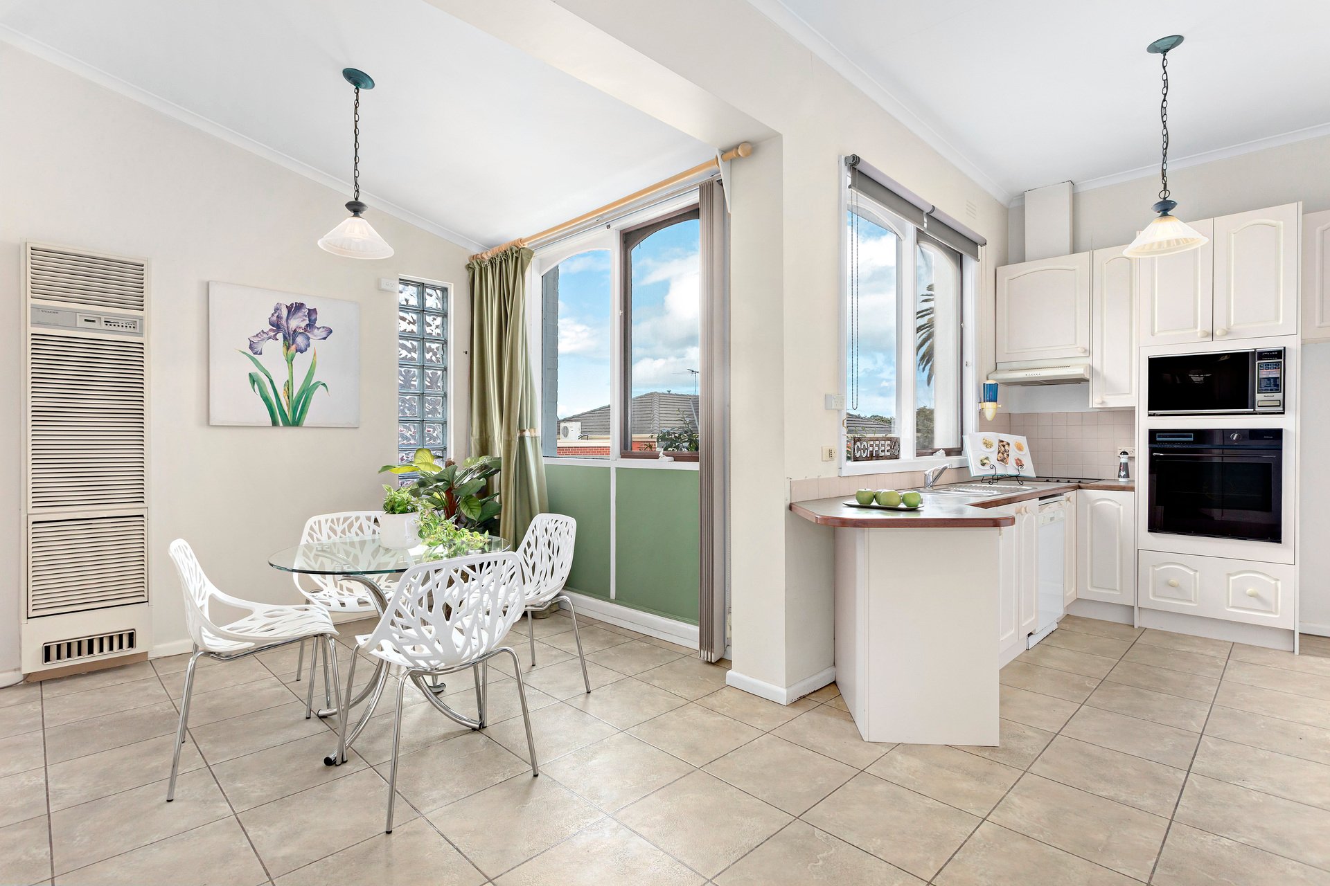 Property Gallery Thumbnail 5