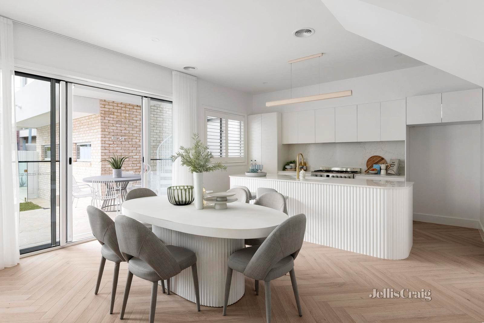 15 Pearson Street, Williamstown image 5