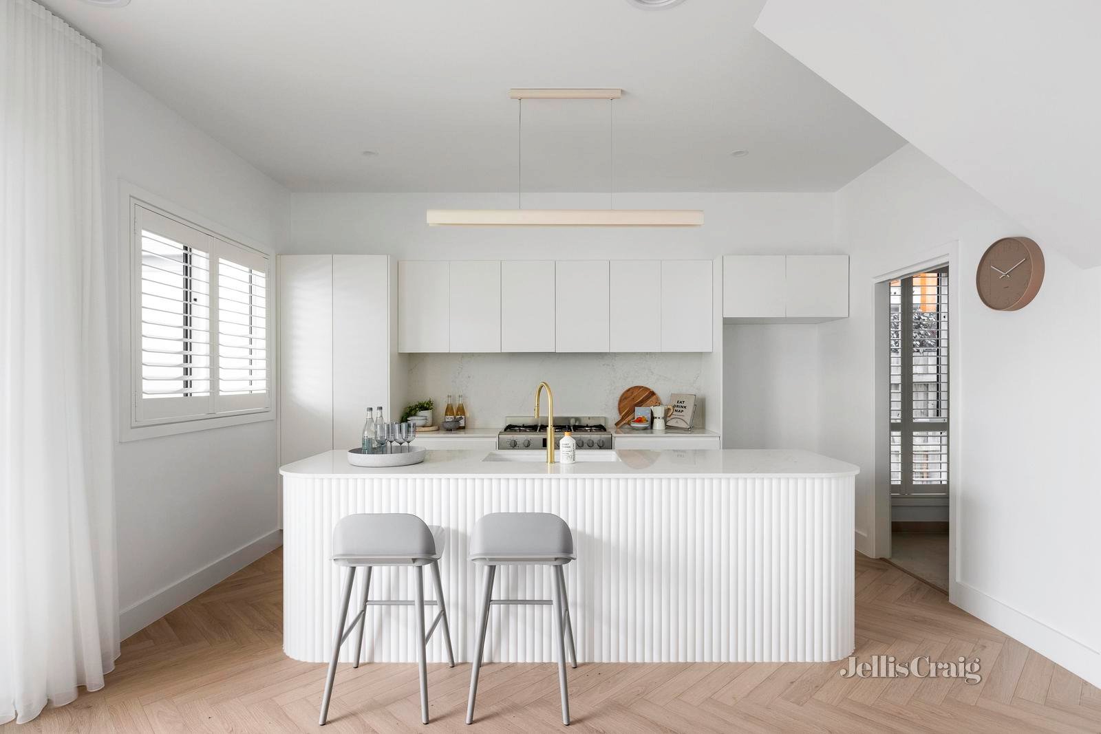 15 Pearson Street, Williamstown image 6