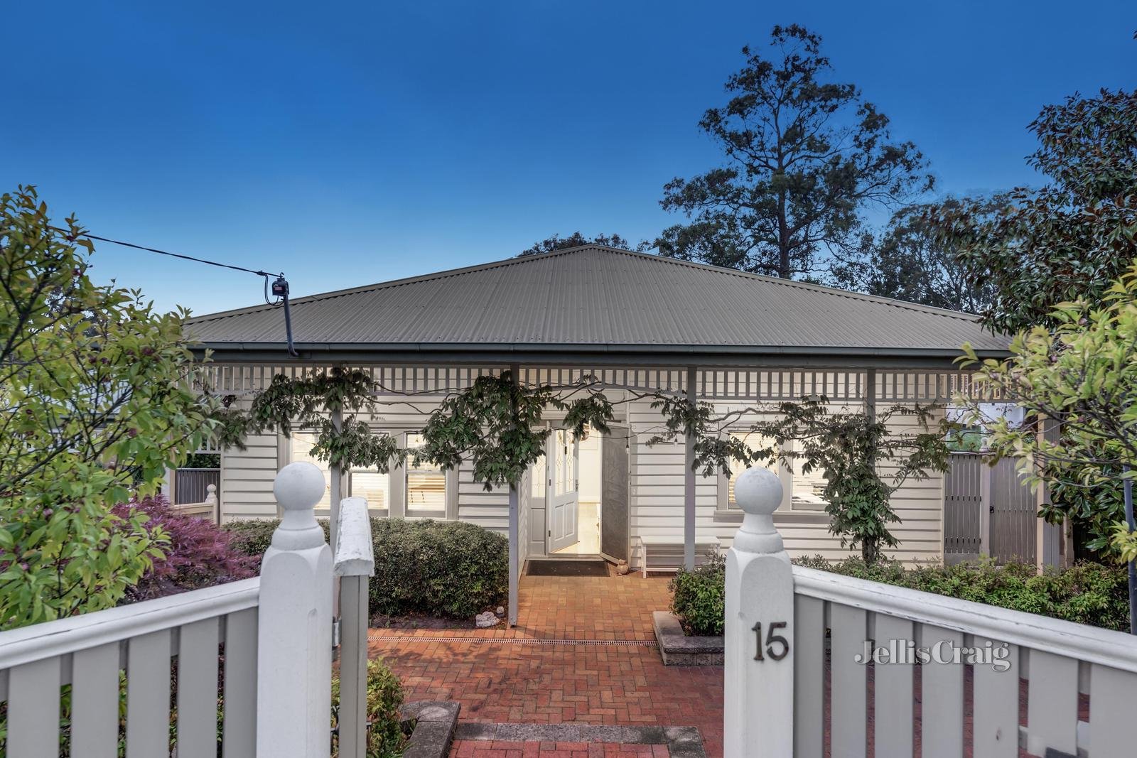 15 Percy Street, Mitcham image 13