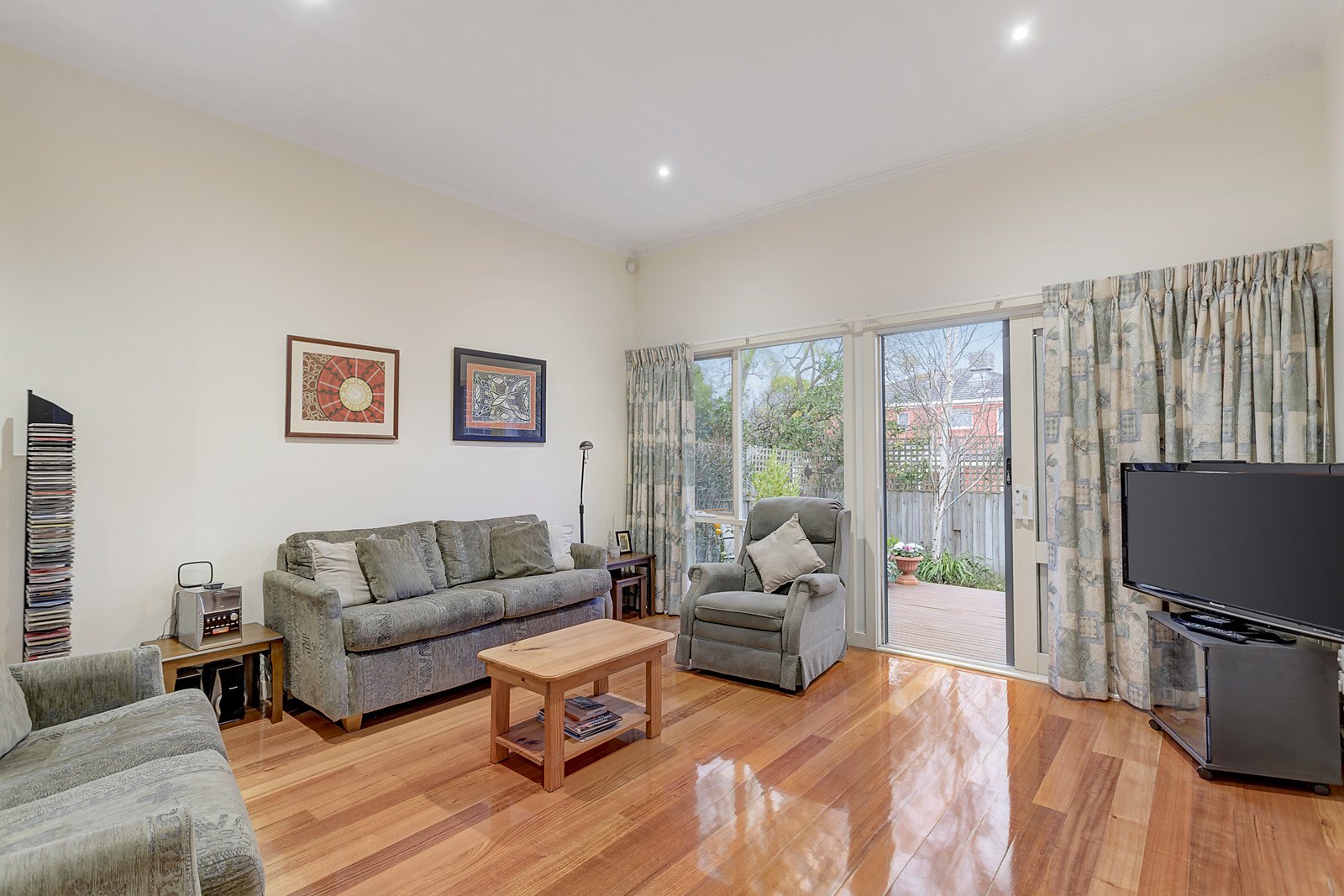 15 Pine Way, Doncaster East image 6