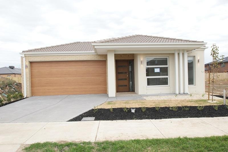 15 Postema Drive, Point Cook VIC 3030