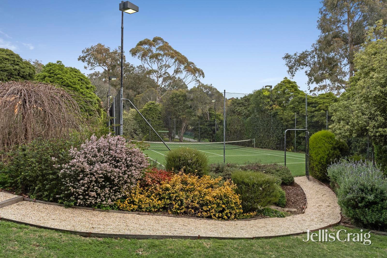 15 Pound Road, Warrandyte image 16