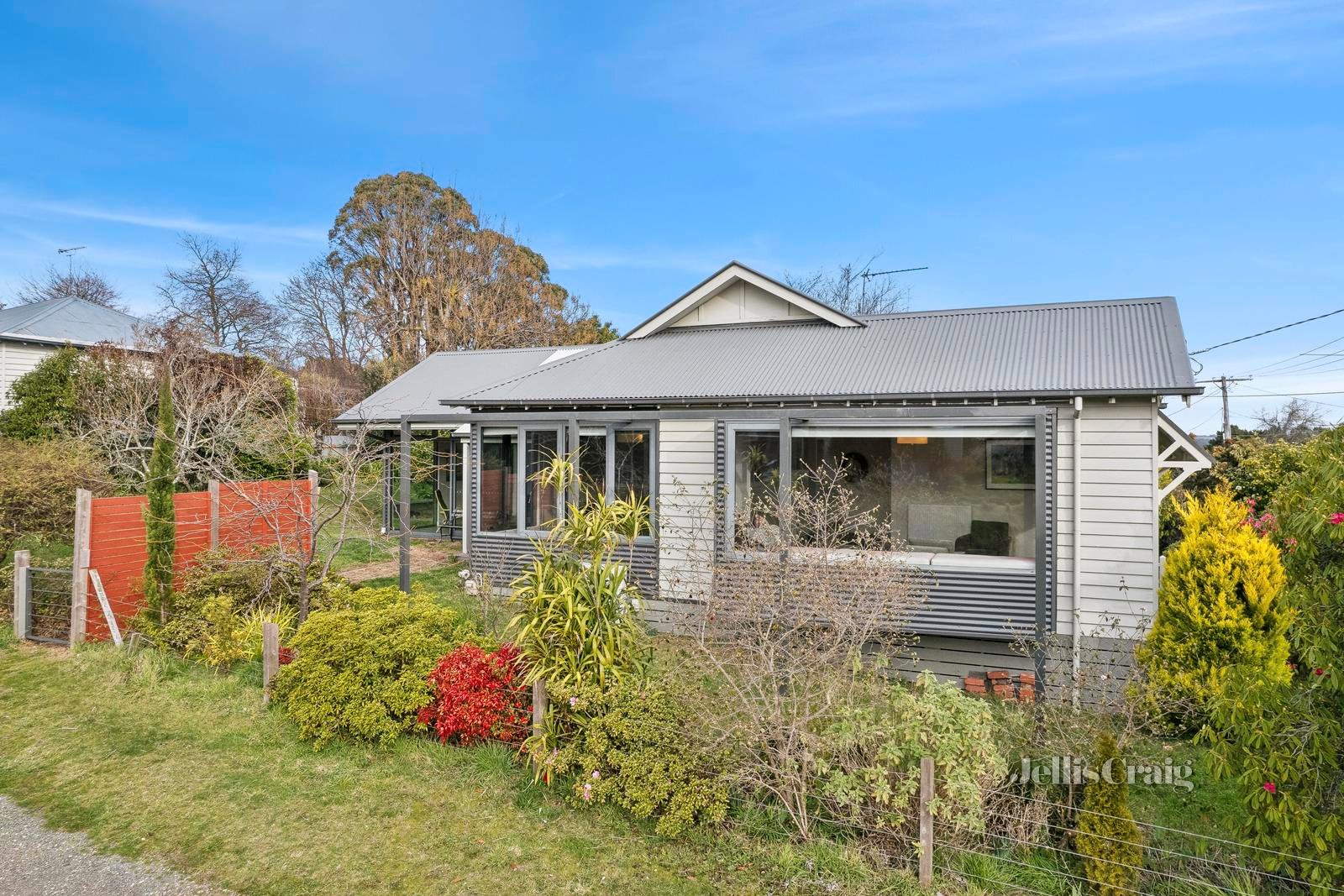 15 Queensberry Street, Daylesford image 2