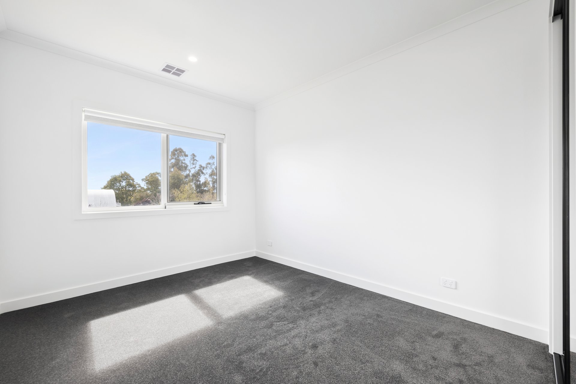 15 Raymond Street, Daylesford image 9