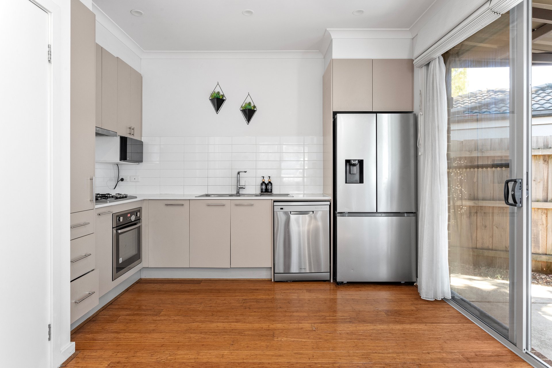 15 Reay Road, Mooroolbark image 3