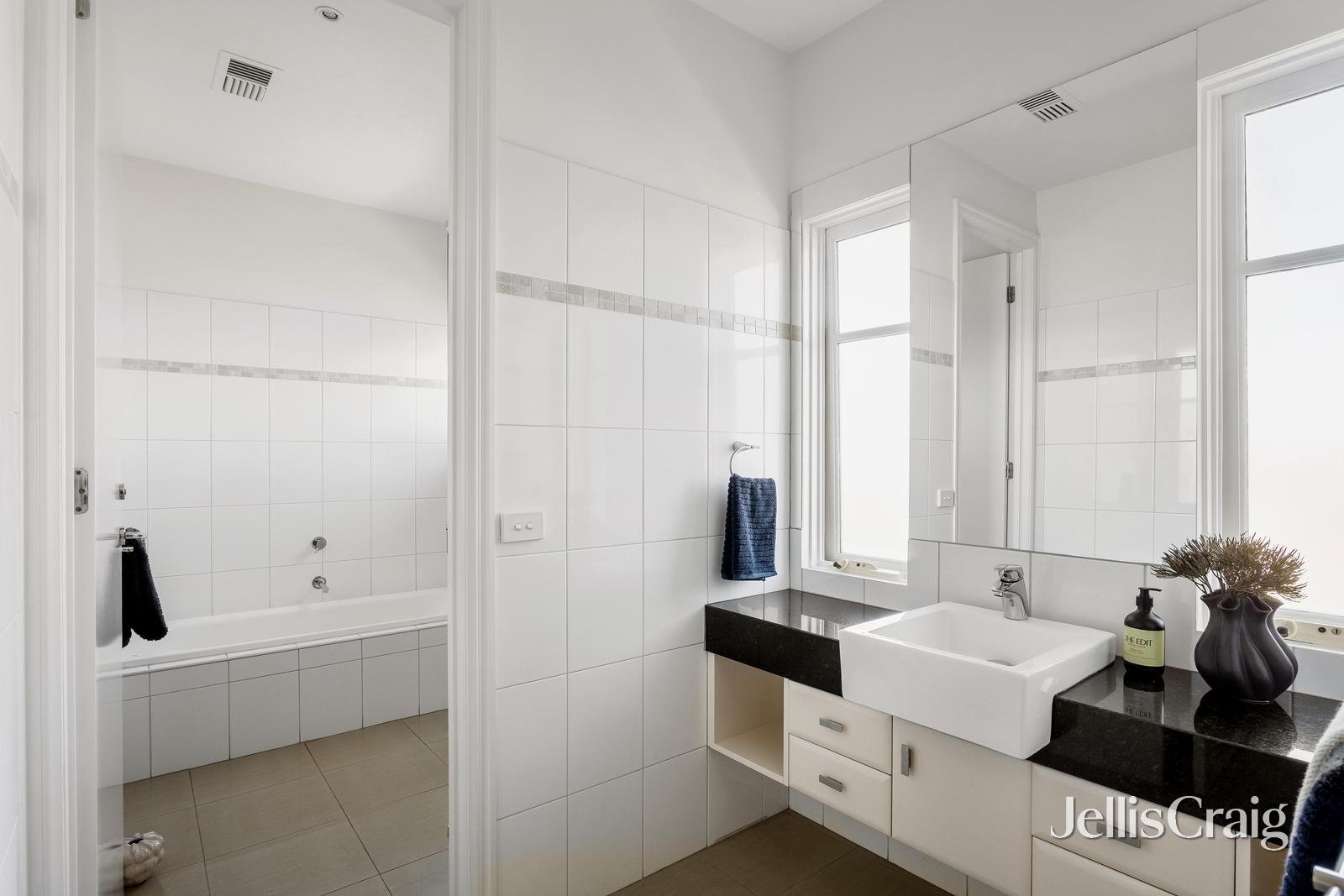 1/5 Remuera Street, Caulfield&nbsp;South image 10