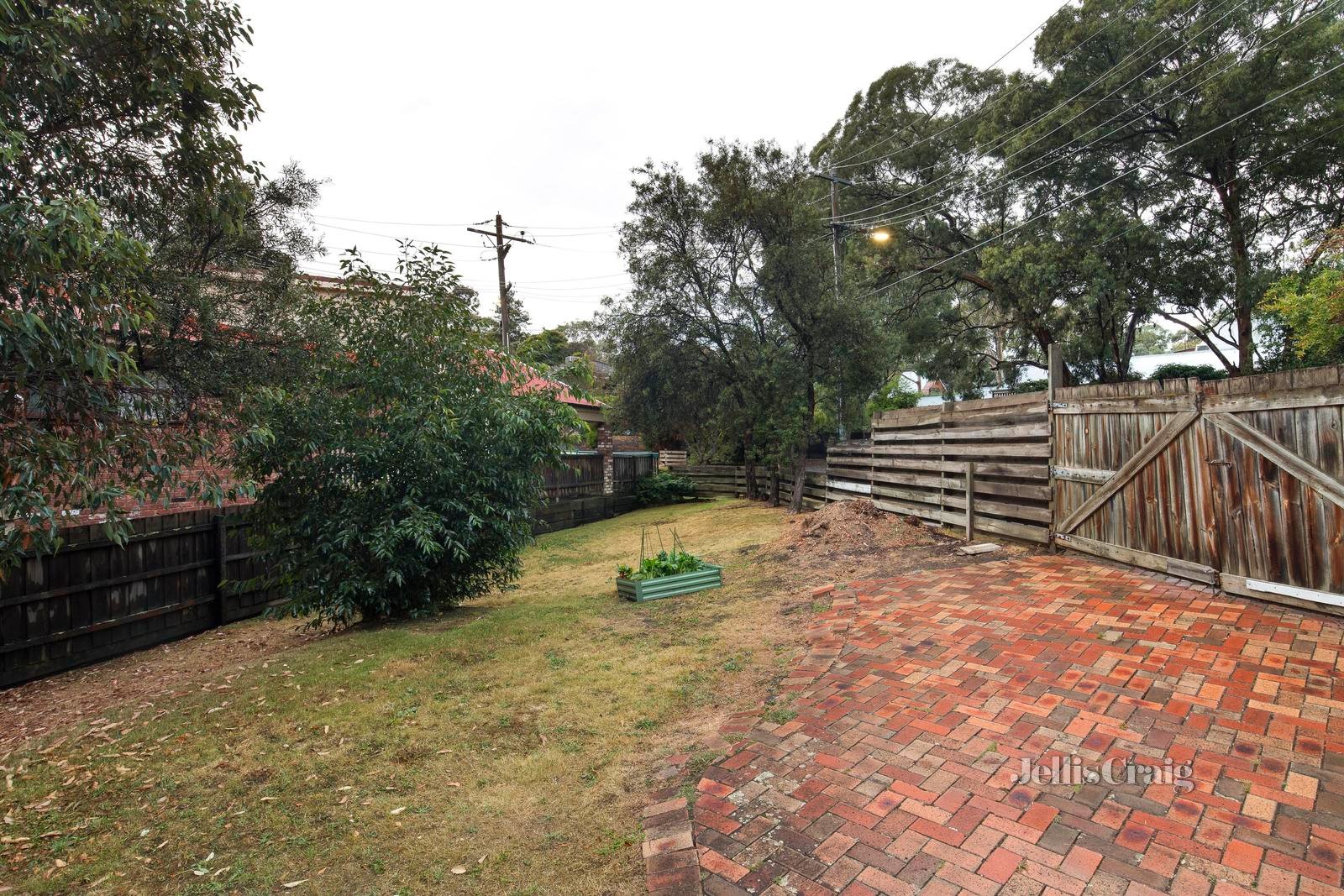 15 Riverview Road, Montmorency image 18