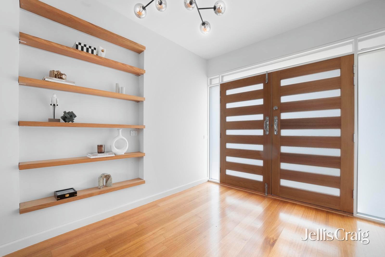 15 Roberts Avenue, Box&nbsp;Hill&nbsp;South image 4