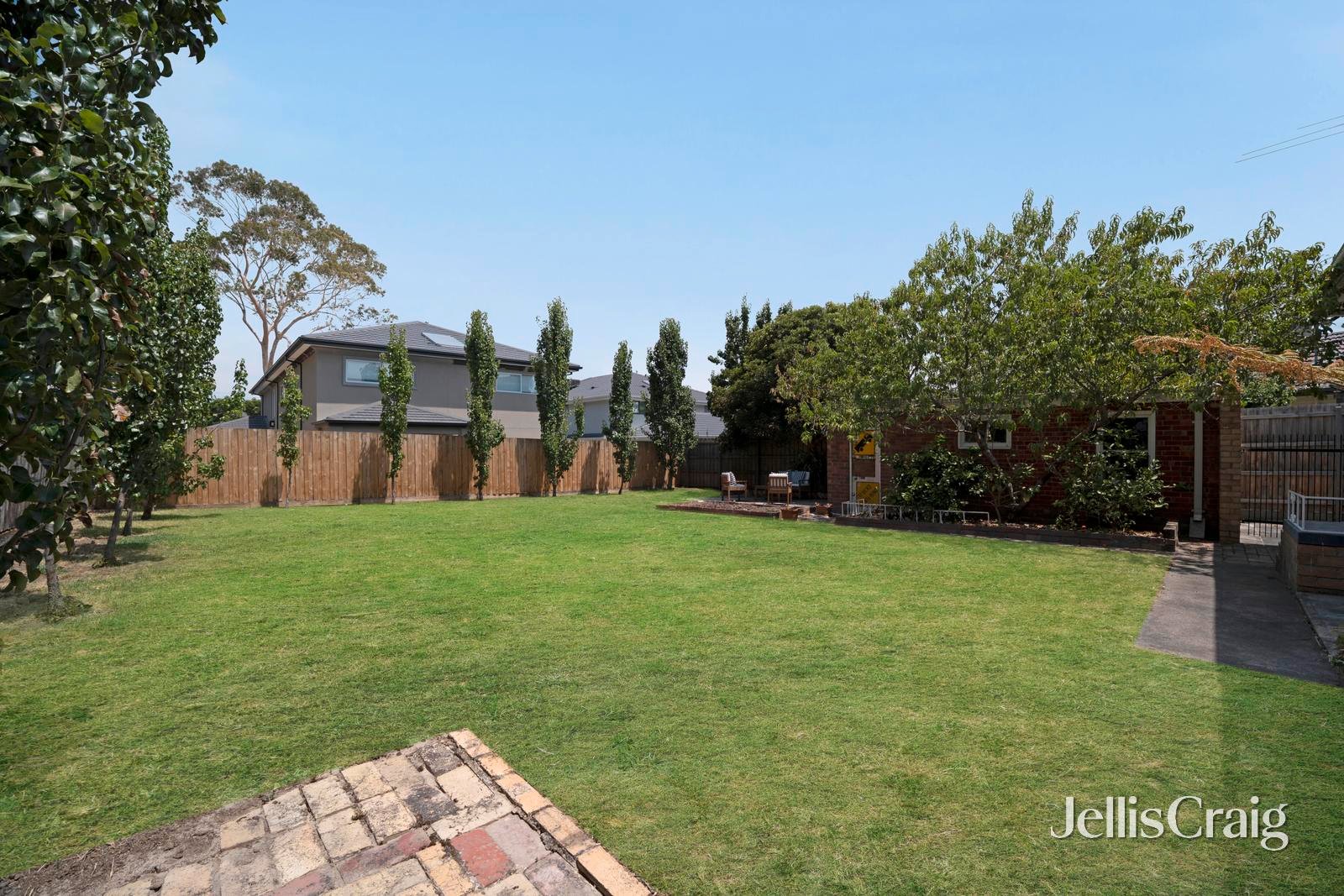 15 Roberts Avenue, Box&nbsp;Hill&nbsp;South image 17