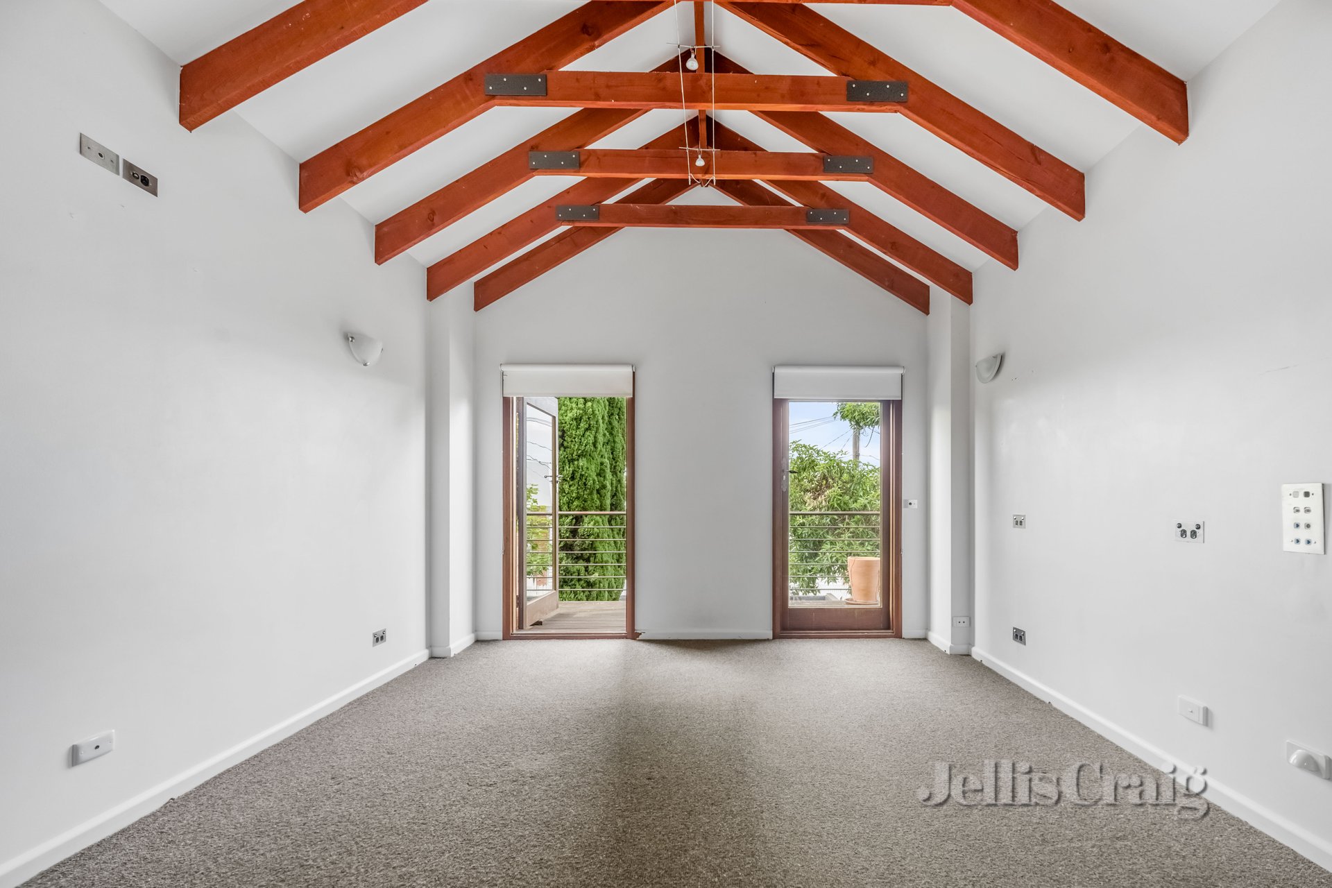 15 Robinson Street, Prahran image 5