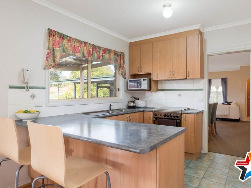 15 Sanctuary Court, Lilydale image 4